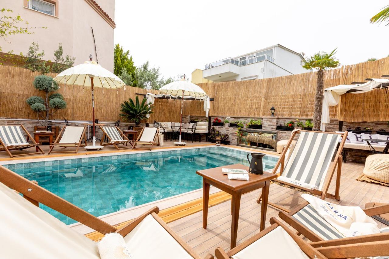 Cunda Parna Hotel מראה חיצוני תמונה