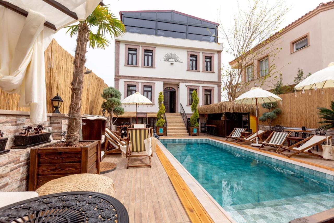 Cunda Parna Hotel מראה חיצוני תמונה